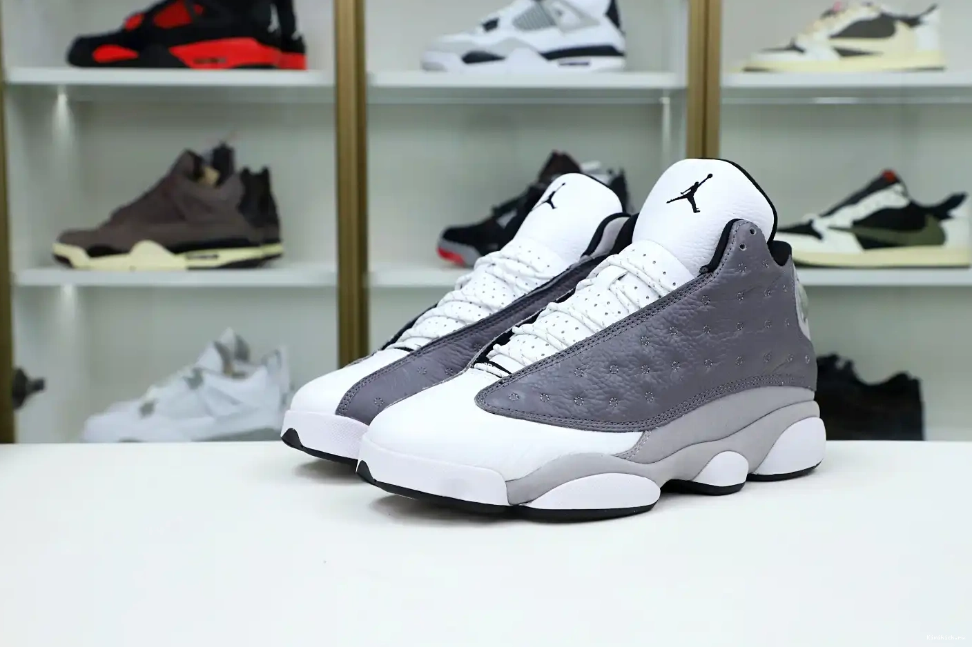JORDAN AIR Kimikick 'ATMOSPHERE -414571-016 RETRO 13 GREY' 0323